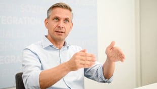 In Oberösterreich war Wolfgang Hattmannsdorfer Landesrat für Soziales und Integration. Nun ist er in Wien, wo er die „DNA des Miteinanders“ vermisst. (Bild: Wenzel Markus)