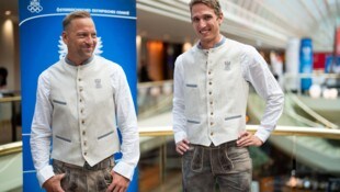Alexander Horst (li.) und Julian Hörl ziehen die Blicke auf sich.