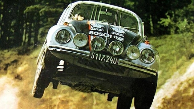 Helmut Doppelreiter und sein Käfer waren legendär, am Freitag wird die Rallye-Legende 80. (Bild: zVg)