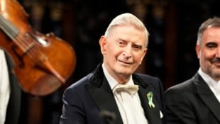 An seinem 97. Geburtstag dirigierte Herbert Blomstedt die „Bamberger Symphoniker“ in St. Florian. (Bild: Winkler Reinhard/Reinhard Winkler)