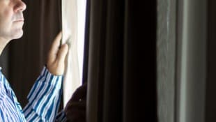 Den Beamten gegenüber gab der Mann an, stark betrunken gewesen zu sein.