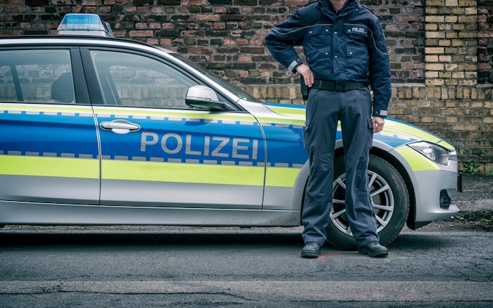 German investigators suspect that the father of the family had poisoned his wife and son - his ...