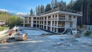 Die Baustelle in Igls war mehrere Monate lang verwaist.