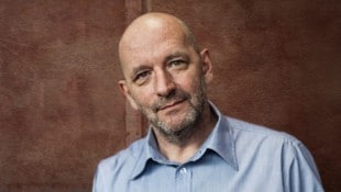 In seiner Reihe „Wir sind nicht so!“ hat Autor Robert Schneider das Gespräch mit Jugendlichen ...