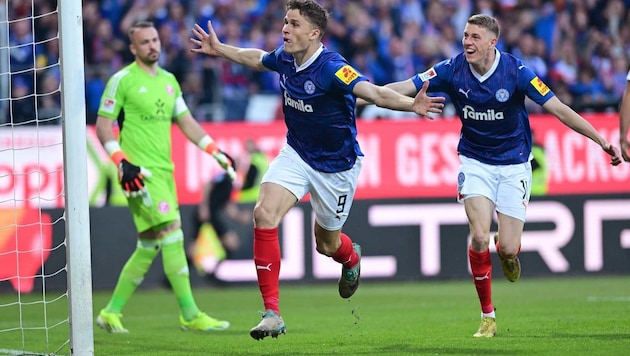 A familiar picture: Pichler (left) celebrating. (Bild: GEPA pictures/ Witters/ Valeria Witters)