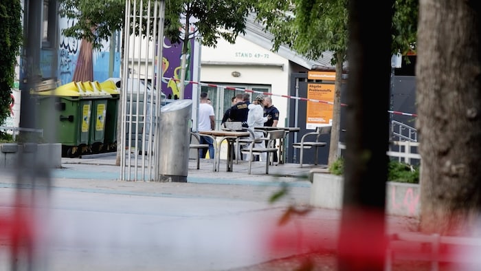 Spurensicherung am Tatort Yppenplatz in Ottakring