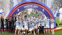 Argentinien konnte sich mit 1:0 gegen Kolumbien durchsetzen. (Bild: AFP/APA/CHARLY TRIBALLEAU)