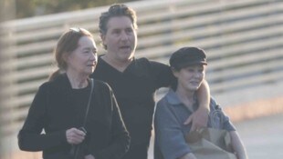 Shannen Doherty nur wenige Wochen vor ihrem Tod mit Freunden in  Malibu (Bild: Photo Press Service/www.photopress.at)