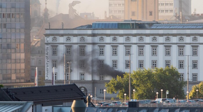 Der Rauch war weithin zu sehen.