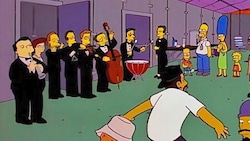 Rap-Gruppe Cypress Hill tritt bei „Simpsons“ 1996 mit dem Londoner Symphonie-Orchester auf. ...