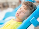 Etwas gebrochen, krankes Kind: Es kann schnell gehen, dass man im Urlaub ärztliche Hilfe ...