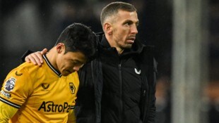 Ex-Salburg-Stürmer Hee-Chan Hwang (links) und sein Trainer Gary O’Neil.