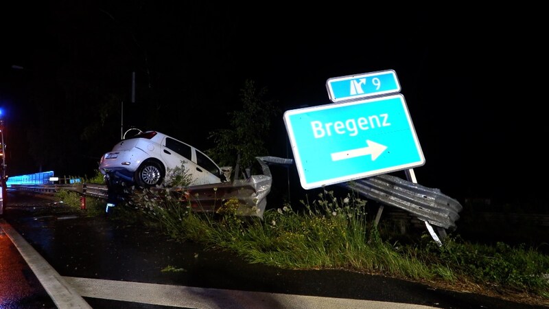 The car was stuck. (Bild: Shourot/Maurice Shourot)