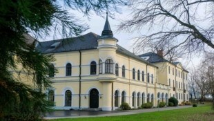 Schloss Bergheim ist derzeit noch ein Schulstandort.