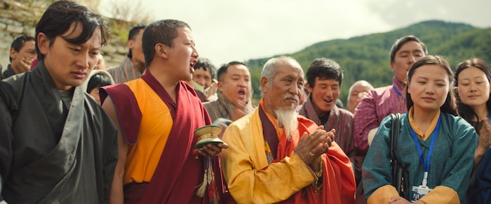 v.l. Benji (Tandin Sonam), Tashi (Tandin Wangchuk), Lama (Kelsang Choejey), Yangden (Pema Zangpo ...