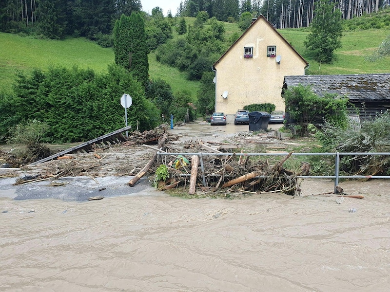 Die Lage am Mittwoch in Thörl. (Bild: FILMTEAM-AUSTRIA/ROLAND THENY)