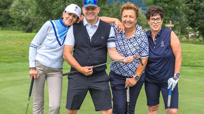 From left: Elisabeth and Sigi Grüner, Angelika Falkner and Annemarie Grüner (Bild: Franz Oss)