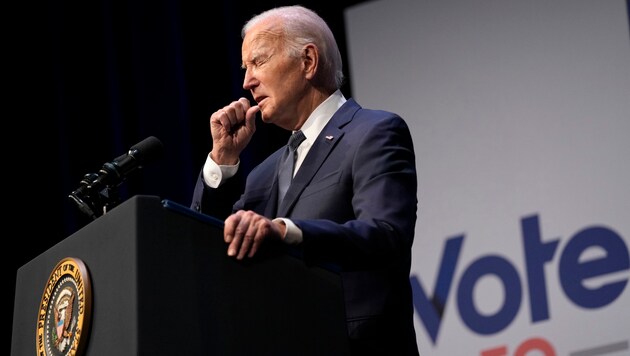 Joe Biden tested positive for coronavirus, but currently only has mild symptoms. (Bild: AP)