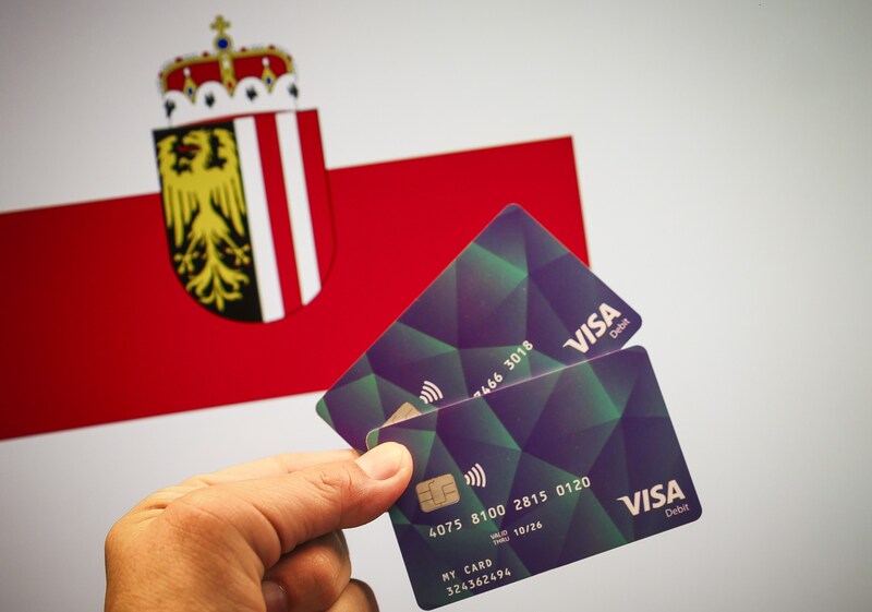 The start of the trial run with the new payment card went smoothly, according to the office of the responsible provincial councillor. (Bild: Scharinger Daniel/Pressefoto Scharinger © Daniel Scharinger)