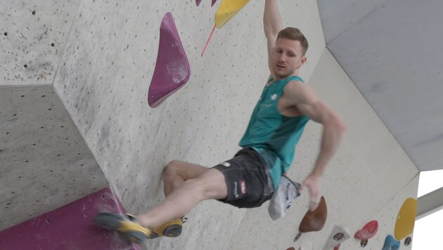 Climbing ace Jakob Schubert is one of Austria's main medal hopes for the Olympic Games in Paris. (Bild: Screenshot/KMM)