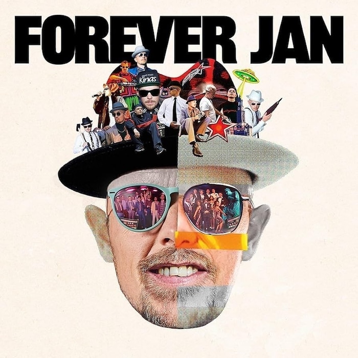 Mit seinem Album „Forever Jan“ feiert Jan Delay seine 25-jährige Solokarriere.