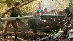 Das meiste Gebiet in der Ukraine haben die russischen Streitkräfte direkt nach Kriegsbeginn ...