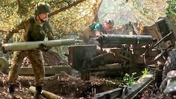 Das meiste Gebiet in der Ukraine haben die russischen Streitkräfte direkt nach Kriegsbeginn ...