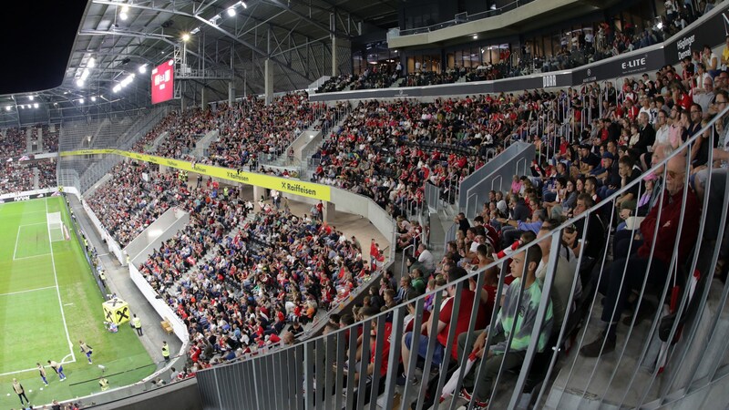 Die Raiffeisen Arena in Linz ist beim ÖFB-Duell gegen Norwegen ausverkauft. (Bild: GEPA/GEPA pictures)