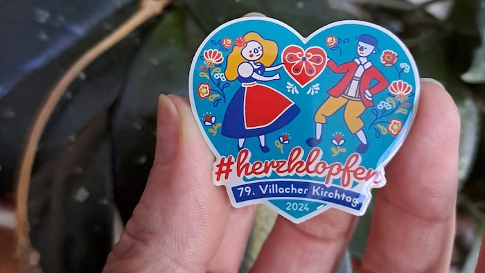 During the traditional week from July 28 to August 4, the pin-on heart offers visitors a number of discounts.
