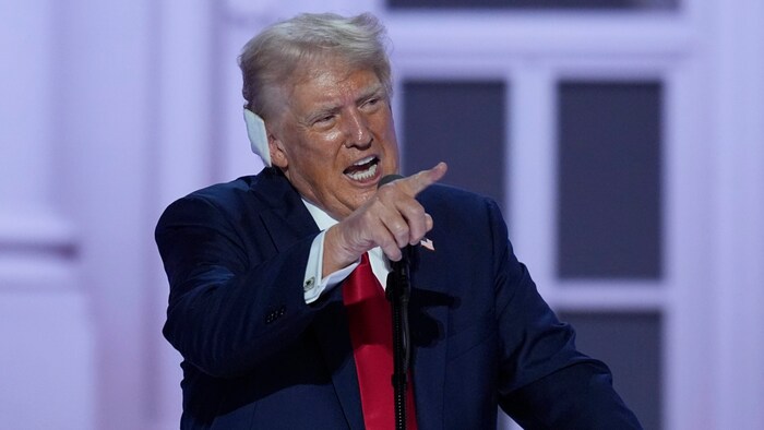 Donald Trump hat seine Nominierung als Präsidentschaftskandidat der US-Republikaner offiziell ...