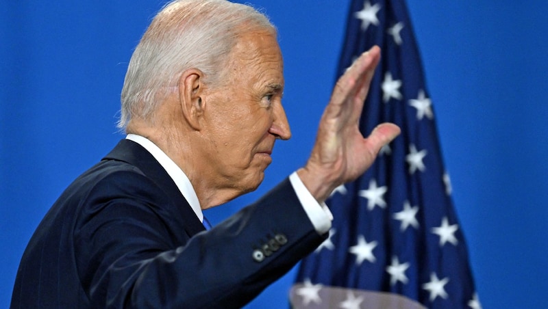 Sagt Biden bald leise Servus? Ein Rückzug scheint nicht mehr ausgeschlossen ... (Bild: AFP/Saul Loeb)