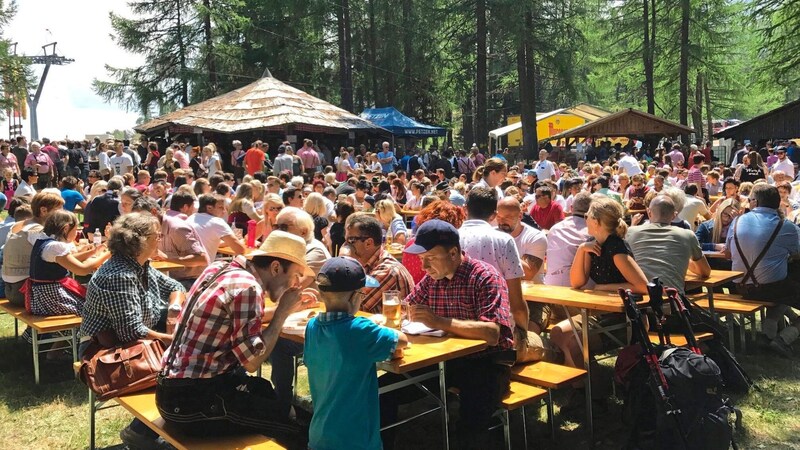 Celebrations have been held on the Kirchtag meadows on the Petzen since the 1970s. (Bild: Petzen Kirchtag)