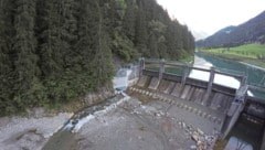 Der Wasserschwall des Kraftwerks Gößnitz wird auch für Freizeitaktivität genutzt. (Bild: Kelag)