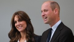 William and Kate are looking for reinforcements for their team. (Bild: APA/Geoff Caddick / POOL / AFP)