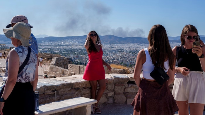 The tourism industry is observing the increase in heatwaves with mixed feelings, but vacations ...