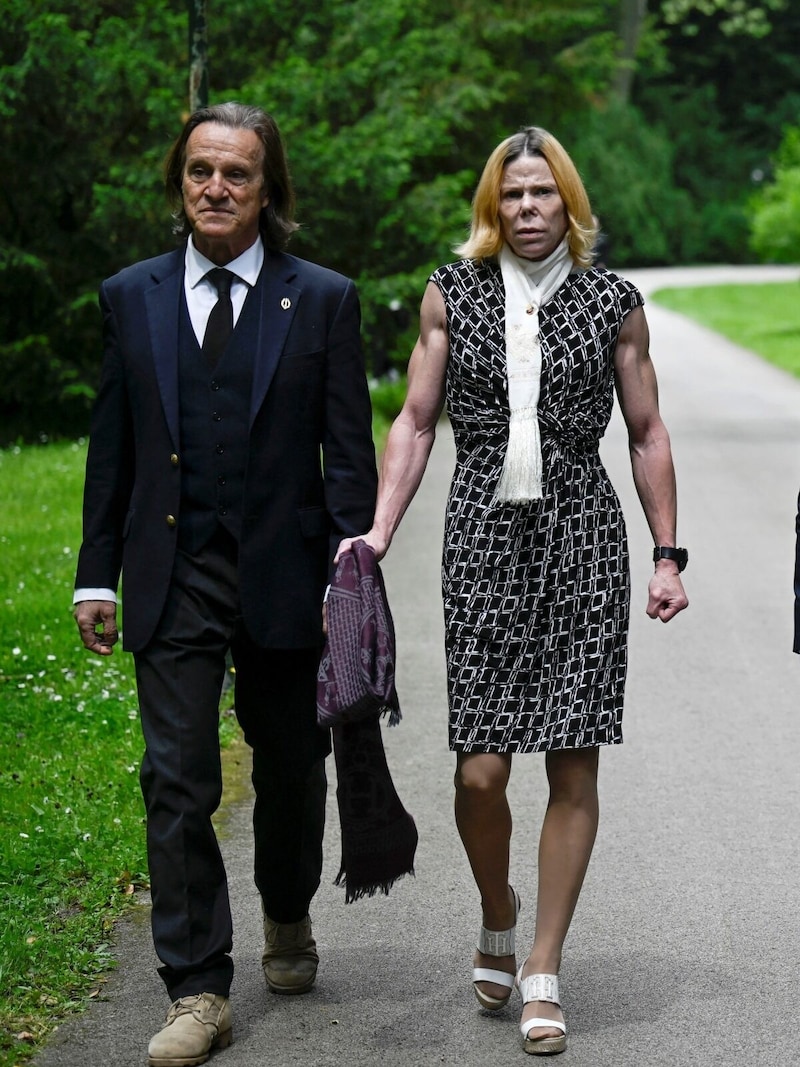 Kitin Munoz und Prinzessin Kalina im Mai 2024 (Bild: APA/AFP/Nikolay DOYCHINOV)