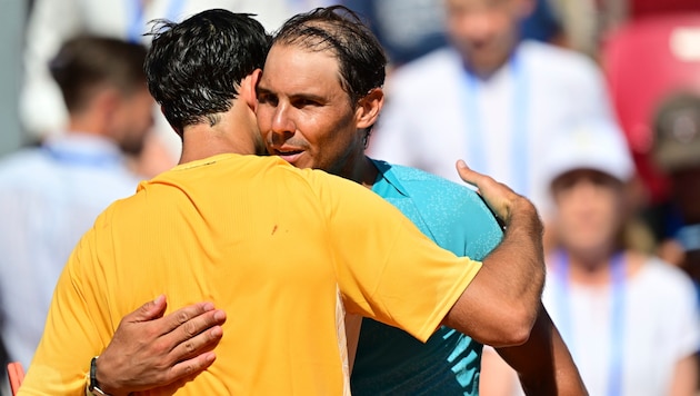 Rafael Nadal (re.) (Bild: AP ( via APA) Austria Presse Agentur/ASSOCIATED PRESS)