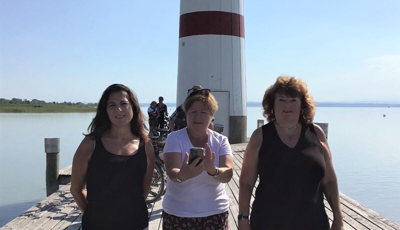 Von Schomlauer Nockerln bis zum Kaiserschmarrn mit Shlomit Butbul (li.), Andrea Glatzer und Ingrid Schramm. (Bild: Fotosammlung Ingrid Schramm)