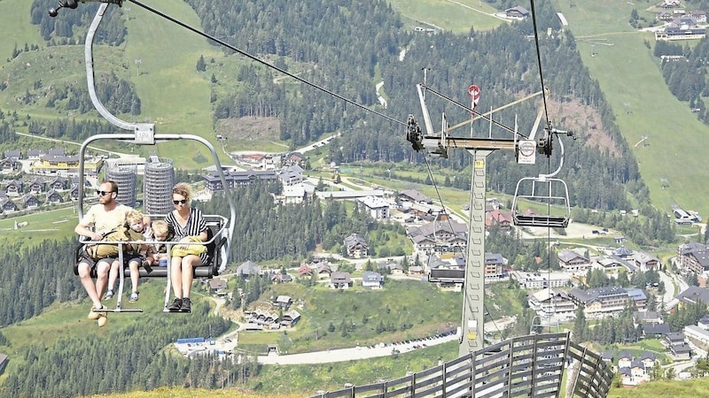 The old chairlift makes way for an ultra-modern gondola. (Bild: Roland Holitzky/ROLAND_HOLITZKY)