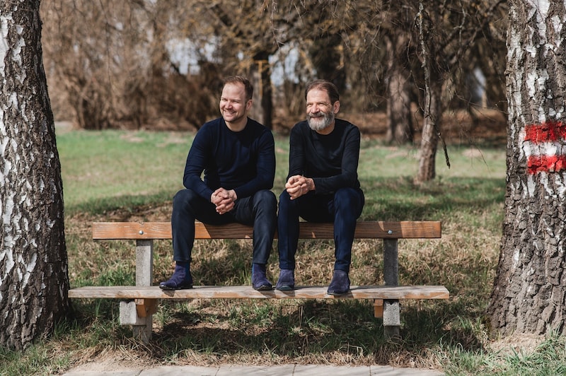 Thomas and Hermann Neuburger, founders of HERMANN.BIO and mushroom experts (Bild: HERMANN_BIO)