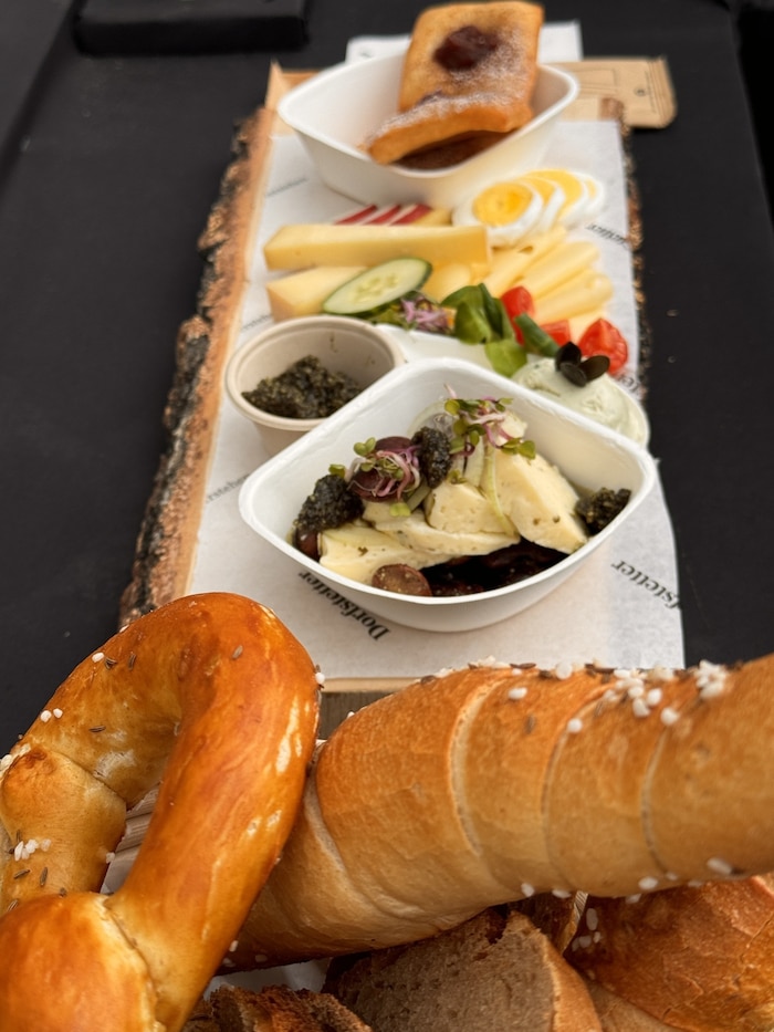 Frühstück am Sessellift