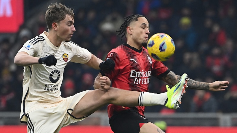 Dean Huijsen (l.) scored two goals in a Roma shirt. (Bild: AFP/APA/Isabella BONOTTO)