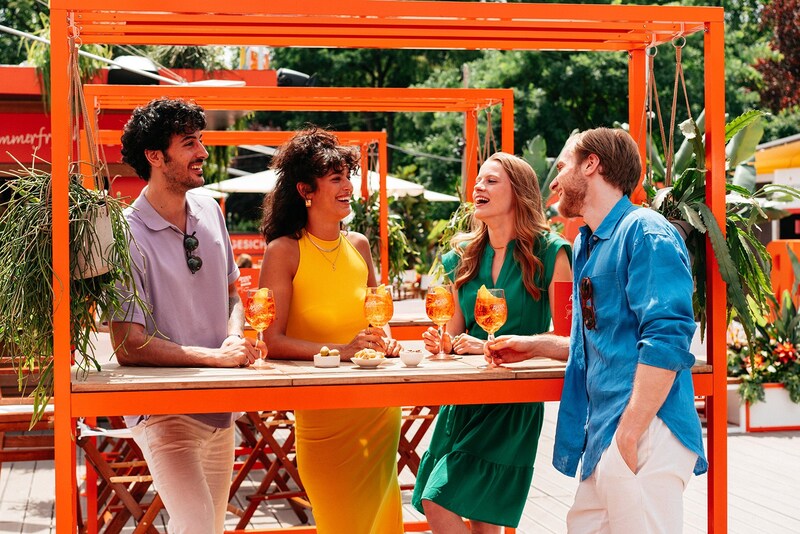 Aperol Spritz Piazza (Bild: Campari Austria)