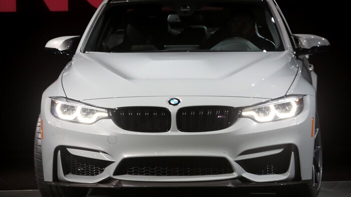 Secret meetings, street races and crazy driving with cars with more than 400 hp are to be ...