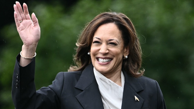 Kamala Harris is already under intense attack from the Republicans surrounding presidential candidate Donald Trump. (Bild: AFP/Brendan SMIALOWSKI)