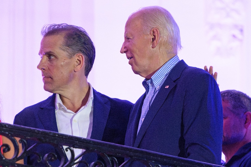 Joe und Hunter Biden (Bild: AFP/Mandel NGAN)