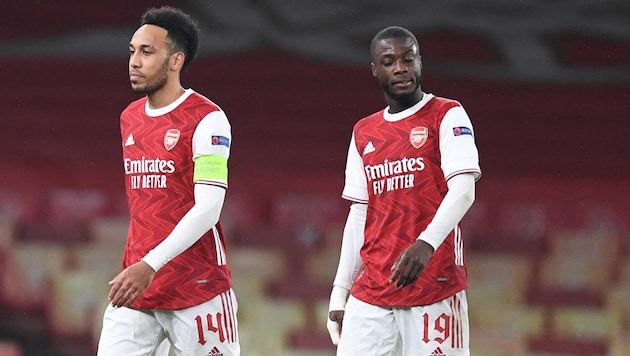 Nicolas Pepe (rechts) konnte sich bei Arsenal nicht durchsetzen.  (Bild: AFP/APA/Daniel LEAL)