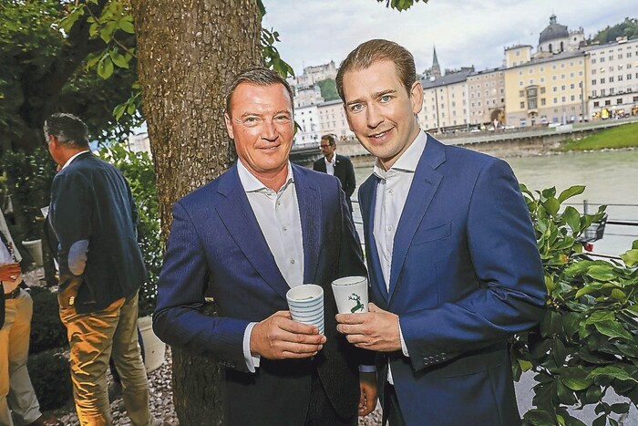 Bereits letztes Jahr luden der Top-Unternehmer Markus Friesacher und Alt-Kanzler Sebastian Kurz ...
