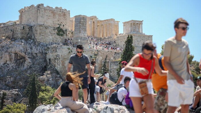 Die Akropolis in Athen musste während der Mittagsstunden gesperrt werden.