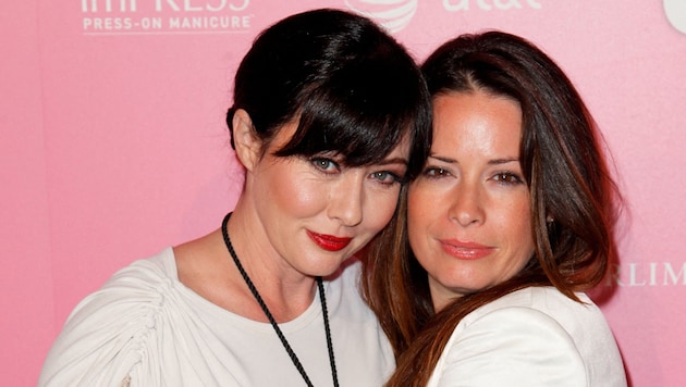 Shannen Doherty starb am 13. Juli 2024 an den Folgen ihrer Krebserkrankung. Ihre Freundin Holly Marie Combs dachte, sie hätten mehr Zeit.  (Bild: APA/Getty Images/AFP Imeh Akpanudosen)